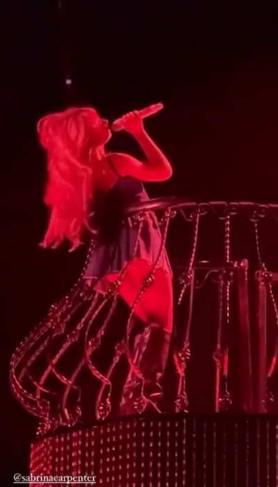 Sabrina Carpenter
