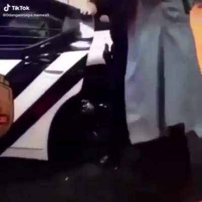 Nagito has been arrested for stealing Hajime&rsquo;s limbs