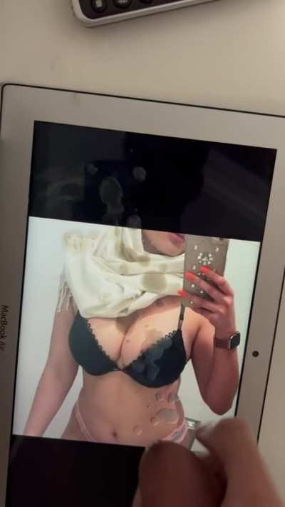 hijabi cum tribute