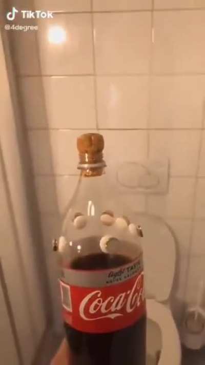 Toilet yeet