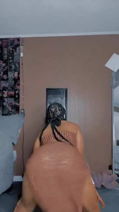 Throwing ass