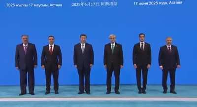 Пока Путин бредит Украиной, Китай тихо забирает Центральную Азию. Без войны &mdash; деньги, логистика, расчёт. В Астане саммит без Москвы: безопасность, транспорт, энергетика. Китай даёт контракты, а не угрозы. Регион устал от шантажа Кремля и пустых обещаний &laquo;