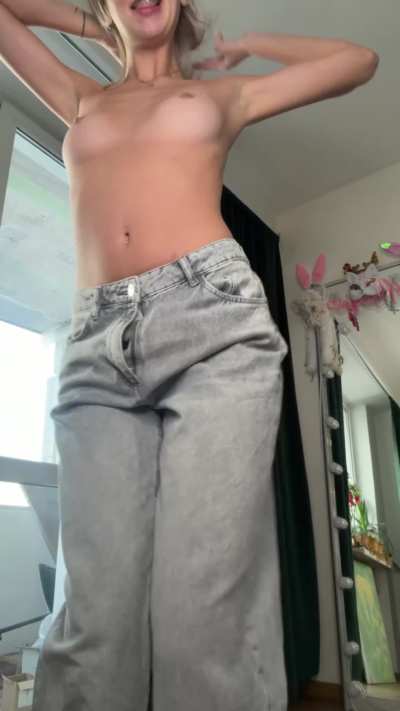Do I look sexy in jeans?