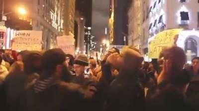 People chant &ldquo;New York hates you&rdquo; in front of trump tower