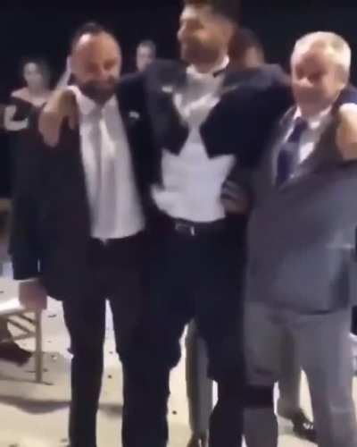 This man's friends help him to stand on his marriage