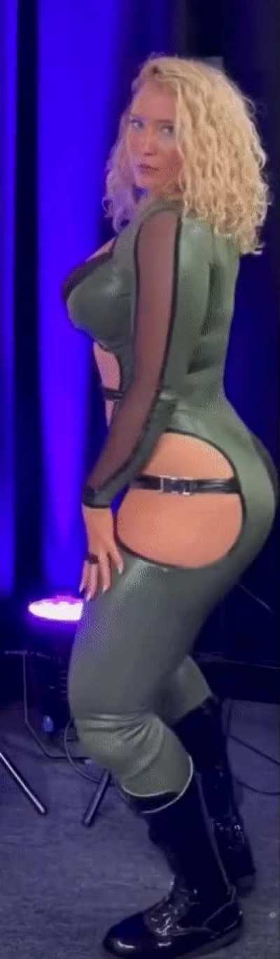 Nikkita Lyons