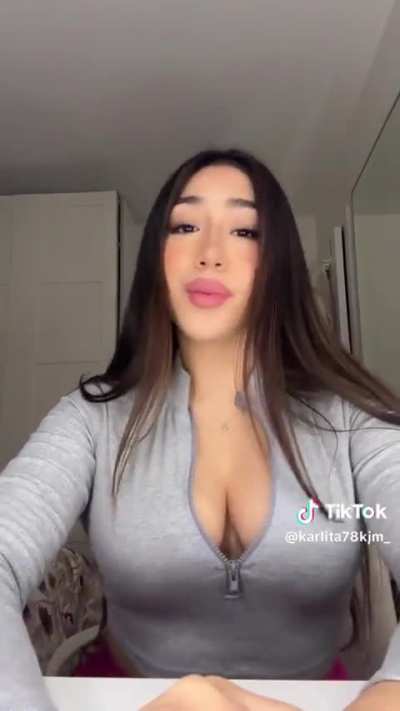 @karlita78kjm_