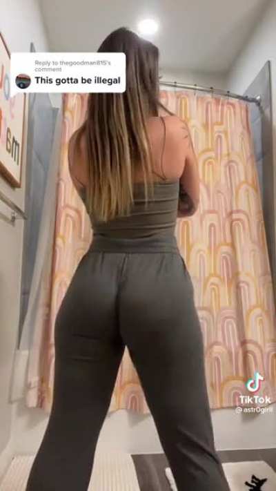 😁