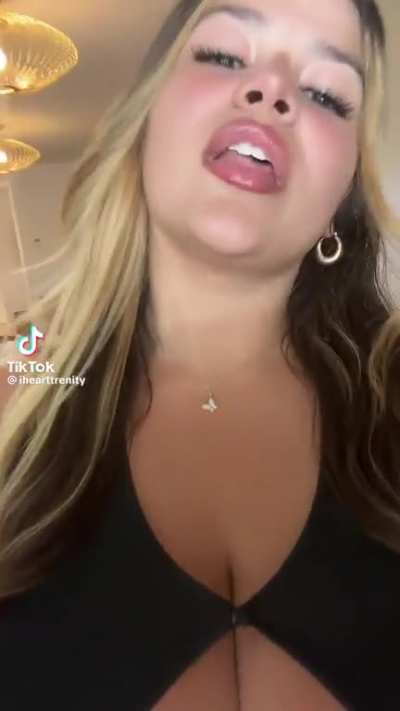 @ihearttrenity