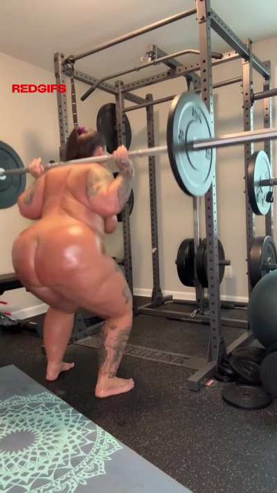 Full nude workout video on OF &amp;amp; MV now - NO PPV ever