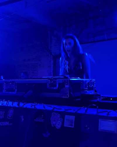 Opened for Inoculation & it was one of the best nights of my life ✨
