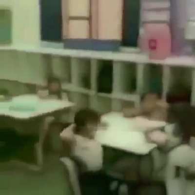POV: *VOCÊ É UM BOSTA