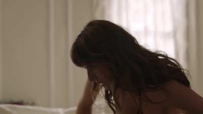 [Topless] Lake Bell in "How to Make it in America" s2e3 (2011)
