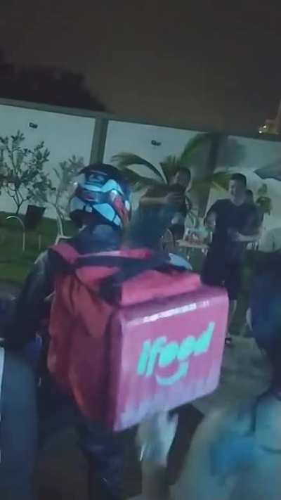 So ifood in Brazil takes so long