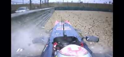 Horner: Thank you Michael, we&rsquo;ll have the car fixed for the race. Perez on lap 1: