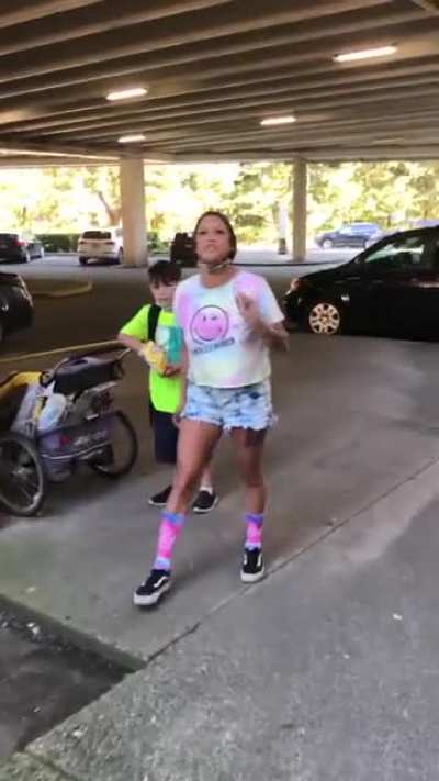 Methhead women with two kids goes crazy