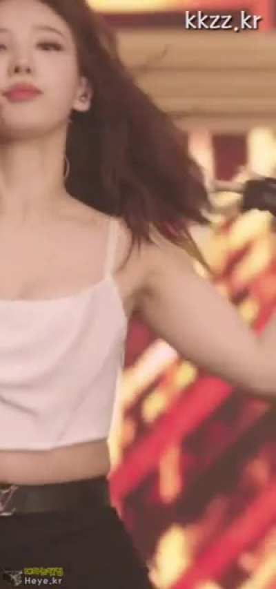 Nayeon 🐰🍈