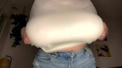 It&rsquo;s a great day to go braless
