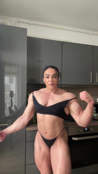 i look better without clothes