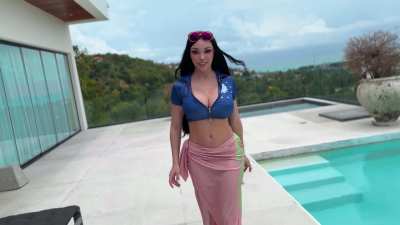 They say I’m wanted dead or alive — but let’s be honest, I’m better off alive (and naked<wbr>)😘⚔️ | OF link ↓↓