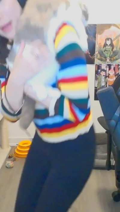 Dancing Pussy 😻
