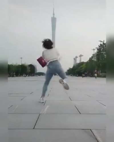 S E L F I E