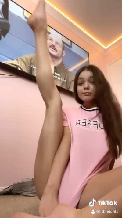 Do You Like IT ?? (take her free collection with vids in the comments)
