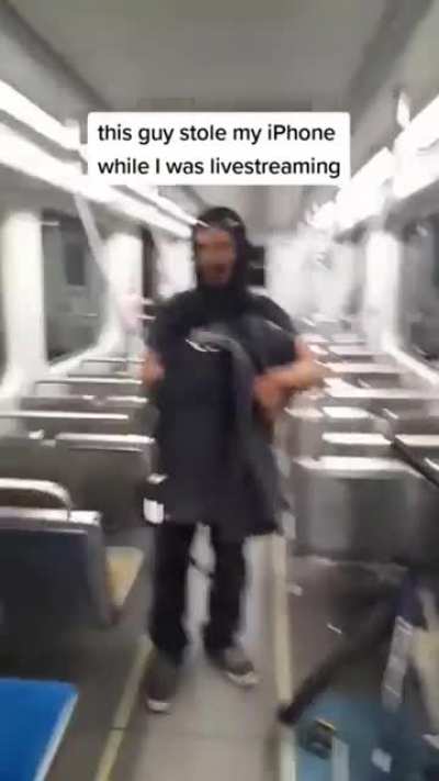 Autistic guy has public freakout while getting mugged in LA