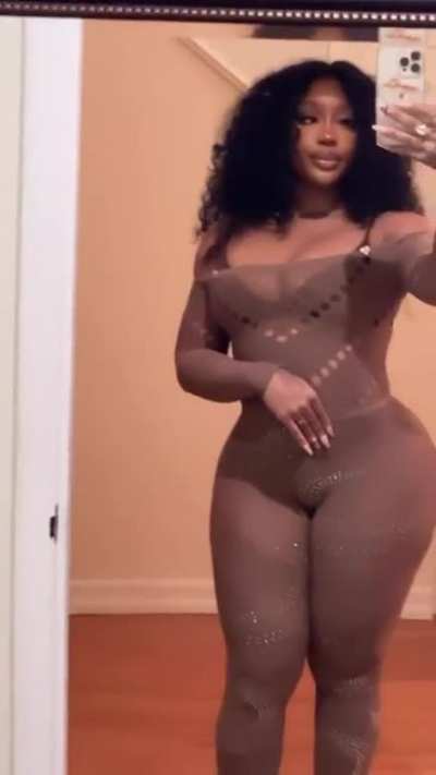 SZA (@sza)