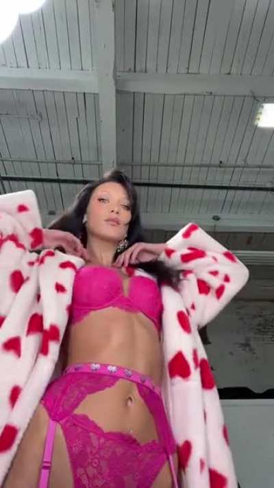 Bella Hadid