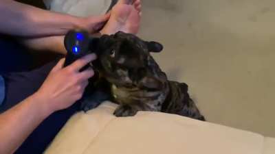 Relaxing foot massage