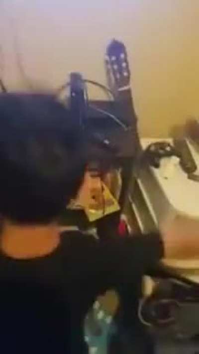 Crian&ccedil;as que jogam Fortnitro