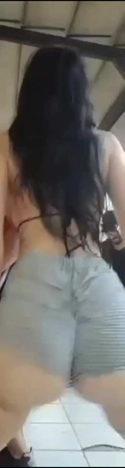 As round and moving as you could wish... would you like me to do a private dance for you? Above you would be very special 🤤💦