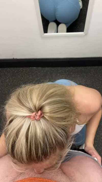 Gave a much older man a blow job after the gym!