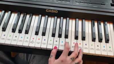 I&rsquo;m 32F, beginner who has always wanted to learn piano, and learnt one of my fave songs in a few hours!🤞🏻☺️