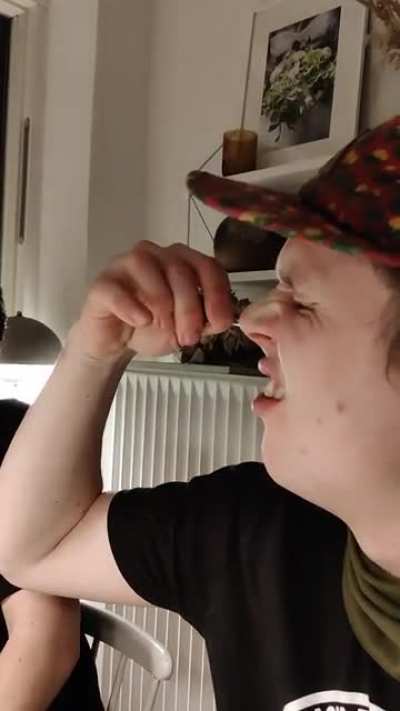 Making the spoon disappear