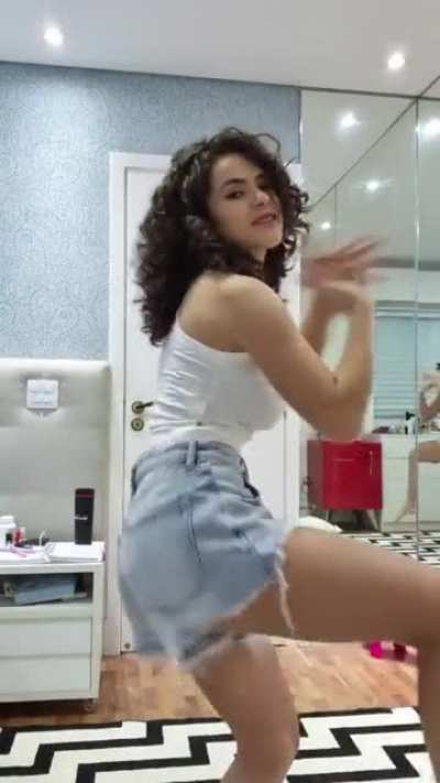 Linda como sempre