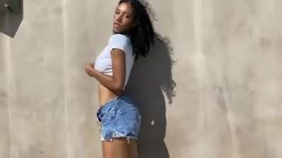 Brookliyn Wren