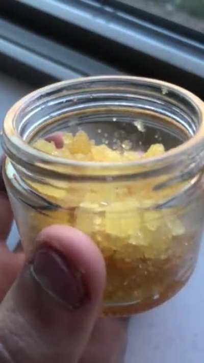 2oz of Lemon Cake Diamonds 💎🍋🍰 who wants some? 🤤🤤