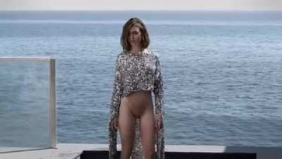 Lily Collins