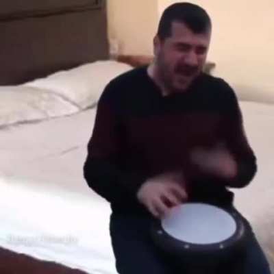 Got to make noise 