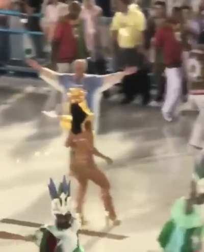 Desfile das Campe&atilde;s