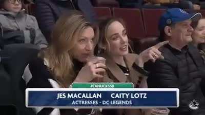 Caity lotz and jes macallan at an ice hockey game 🏒❤️❤️<wbr>👏