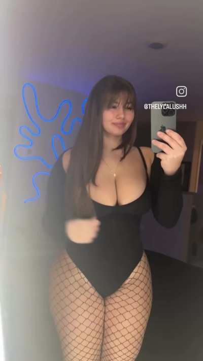 Sexy babe