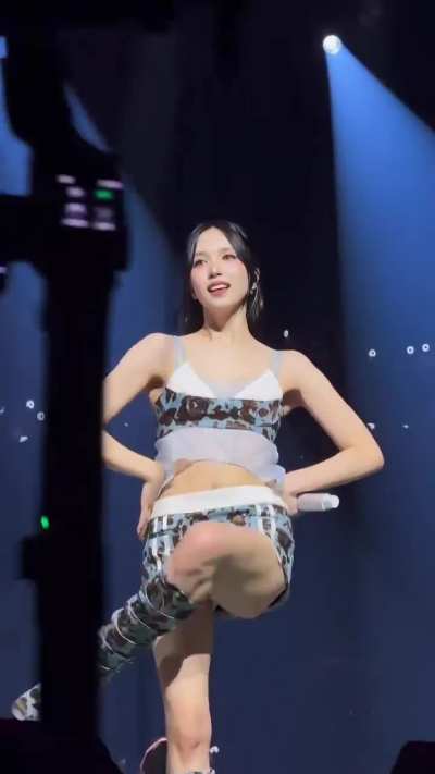 Mina performing 'What Is Love?' at World Tour &lsquo;THIS IS FOR&rsquo; In Macao Day 1 - 250927