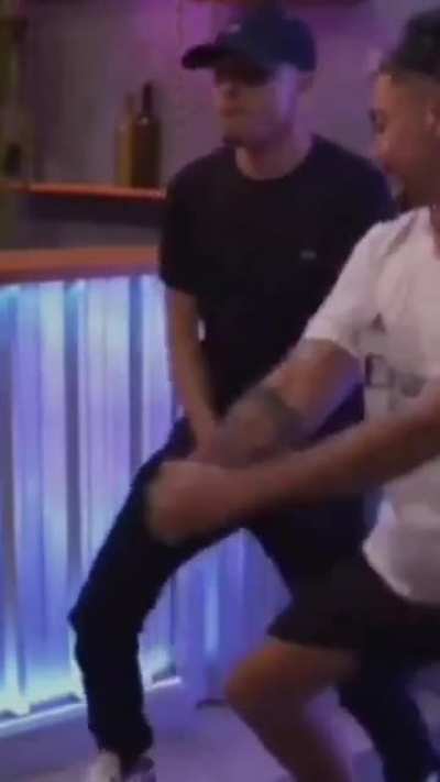 O INIMIGO DO RITMO