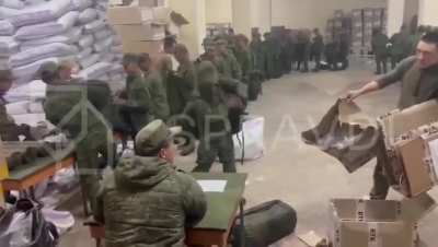 North Korean soldiers being equipped in Tussia