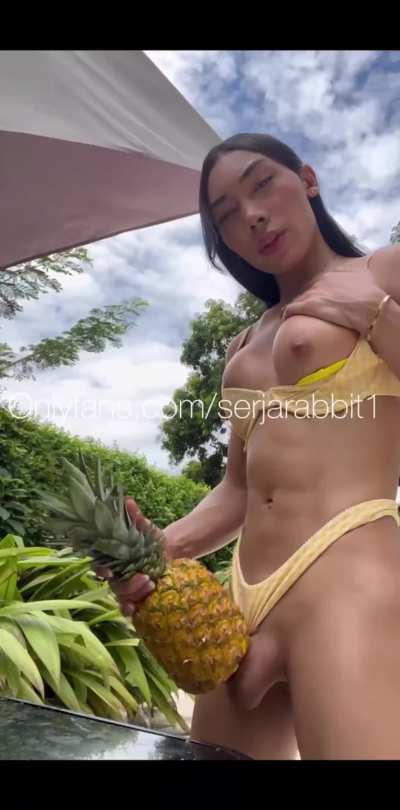 Pi&ntilde;a Colada 🥵💦 🍍 🥥
