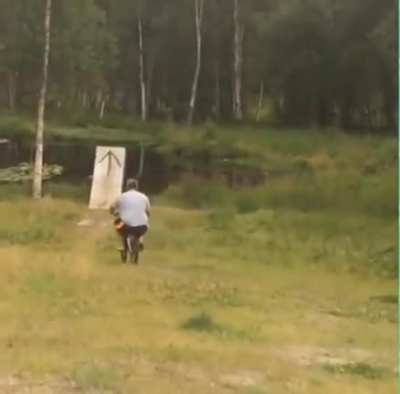 Hmb go up a ramp