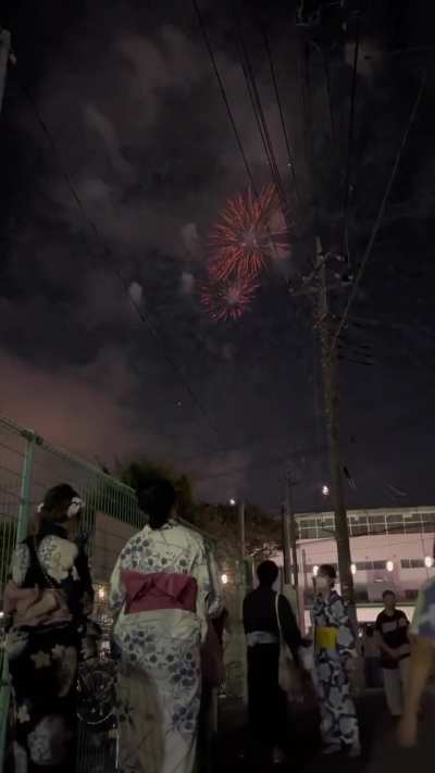 我不知道，也许有人偷走了我的人生，我不知道